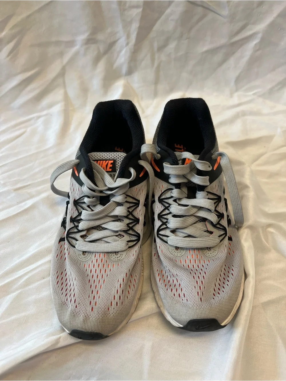 Nike Zoom Winflo 3 Running Shoes Women’s Size 7 Gray, Black & Mango